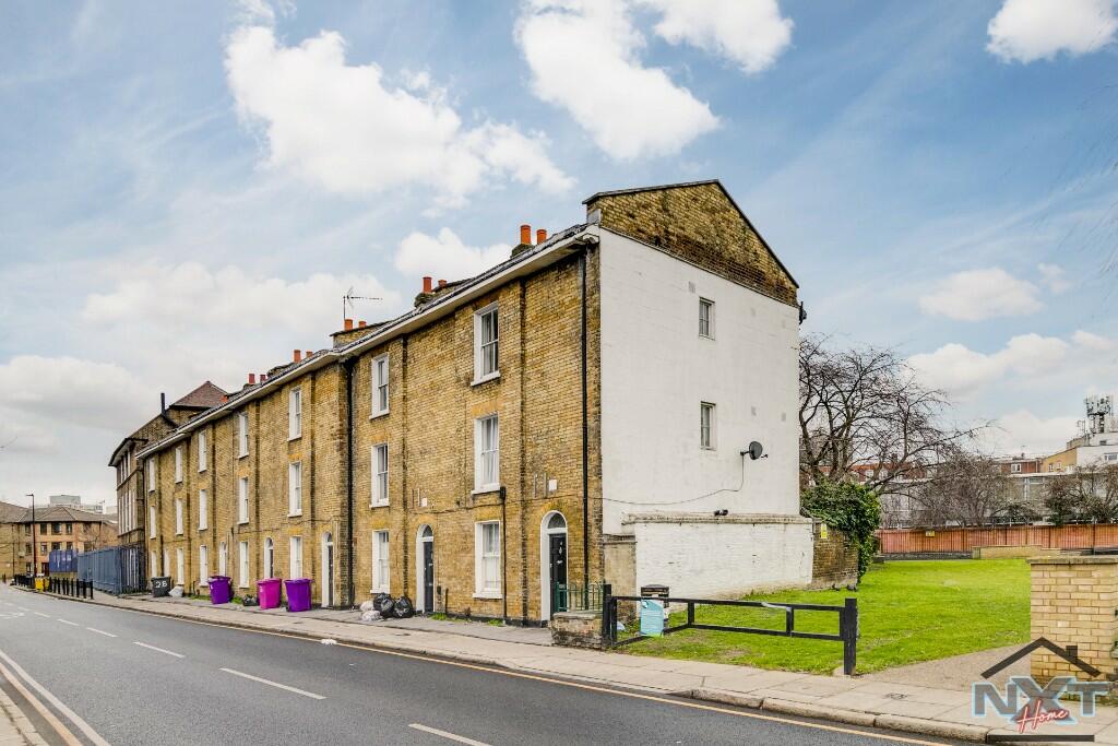 4 bed Mid Terraced House for rent in London. From Next Home Ltd - Leyton