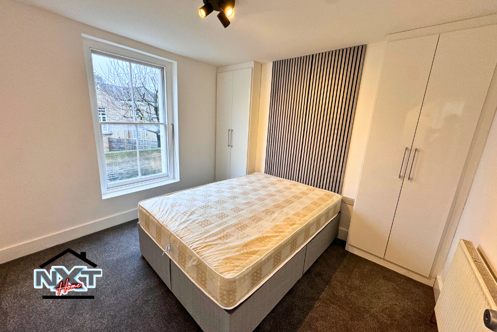 1 bed House Share for rent in Poplar. From Next Home Ltd - Leyton
