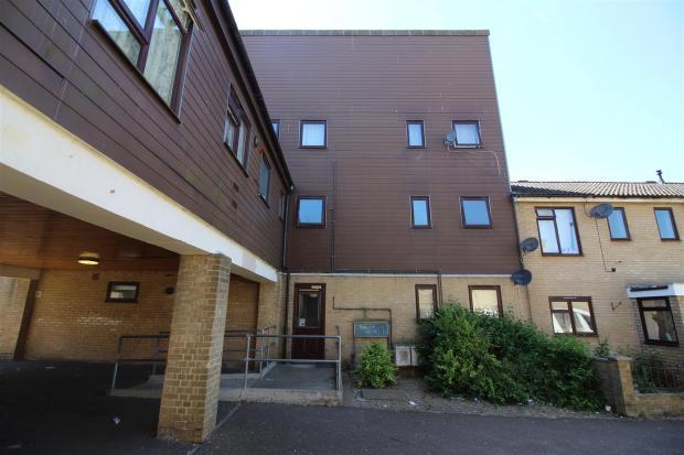1 bed 1st Floor Flat for rent in Roydon Hamlet. From Next Home Ltd - Leyton