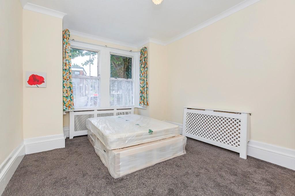 3 bed House Share for rent in Chingford. From Next Home Ltd - Leyton 3 bed House Share for rent in Chingford. From Next Home Ltd - Leyton