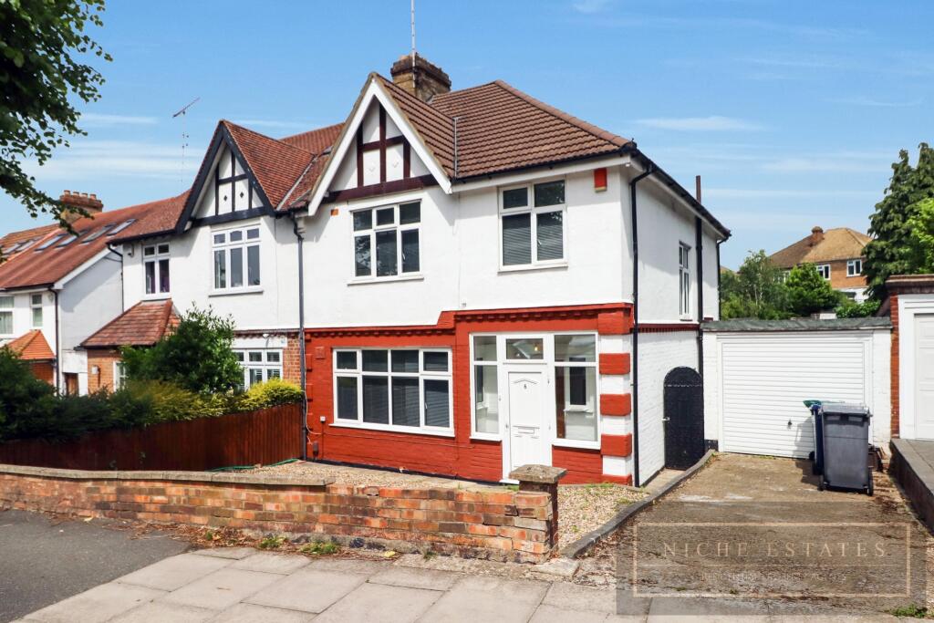 3 bed Semi Detached for rent in Finchley. From Niche Estates