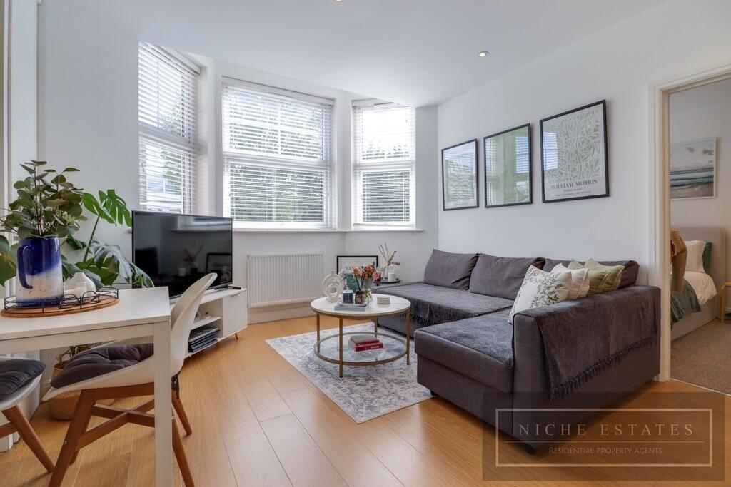 1 bed Apartment for rent in Finchley. From Niche Estates