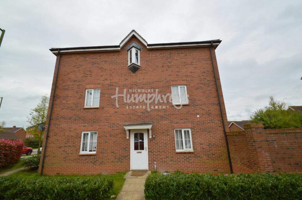 5 bed Room for rent in Hatfield. From Nicholas Humphreys