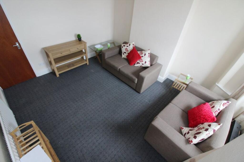 3 bed Detached for rent in Sheffield. From Nicholas Humphreys - Highfield