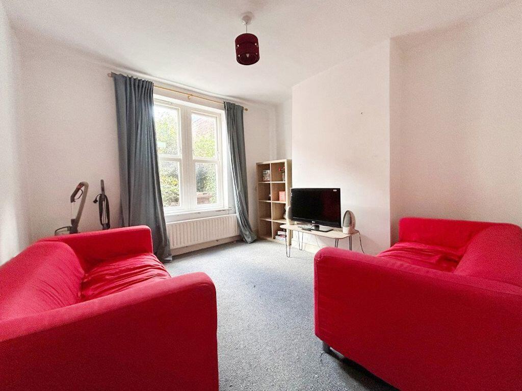 3 bed House Share for rent in Sheffield. From Nicholas Humphreys - Sheffield