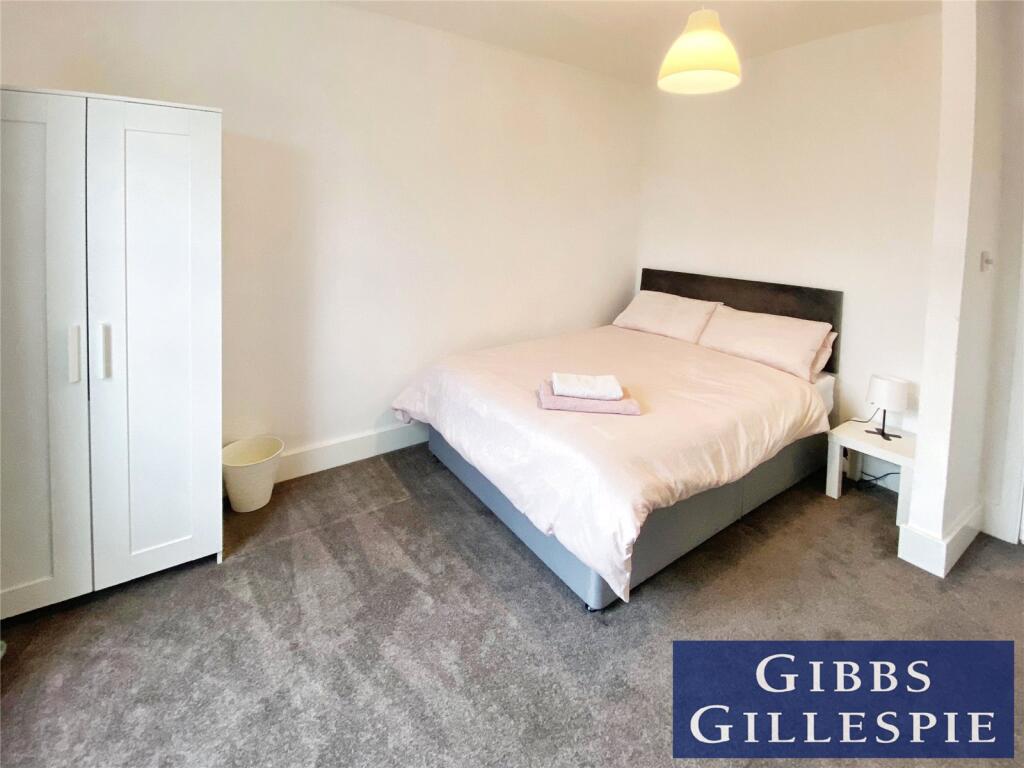 0 bed House Share for rent in London. From Northfields - The Broadway