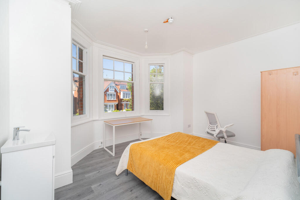 0 bed House Share for rent in Acton. From Northfields - The Broadway