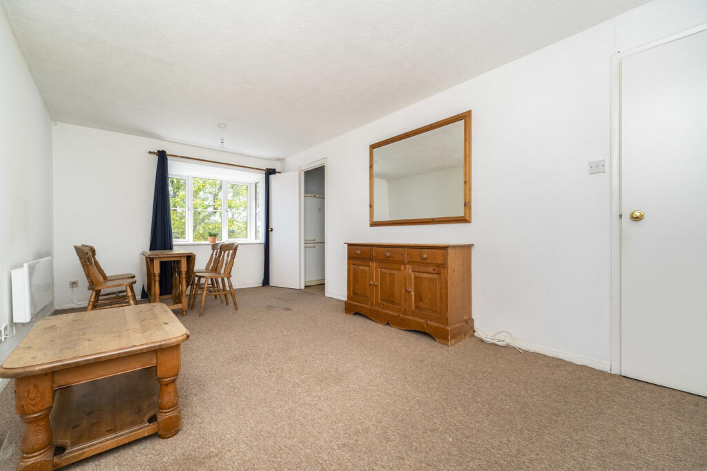 2 bed 1st Floor Flat for rent in Wembley. From Northfields - The Broadway