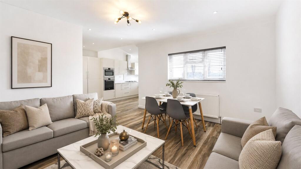 2 bed 1st Floor Flat for rent in Acton. From Northfields - The Broadway 2 bed 1st Floor Flat for rent in Acton. From Northfields - The Broadway