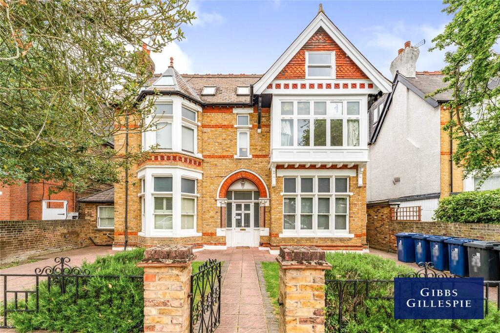 2 bed 1st Floor Flat for rent in Acton. From Northfields - The Broadway