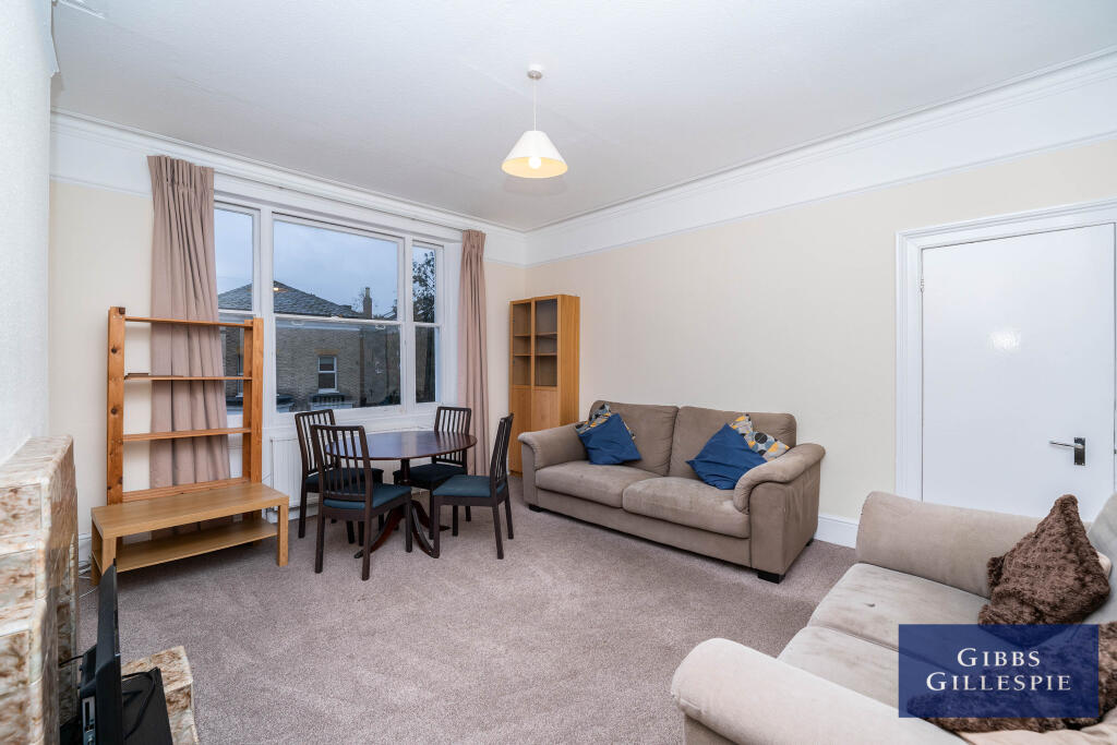 3 bed 1st Floor Flat for rent in Acton. From Northfields - The Broadway 3 bed 1st Floor Flat for rent in Acton. From Northfields - The Broadway