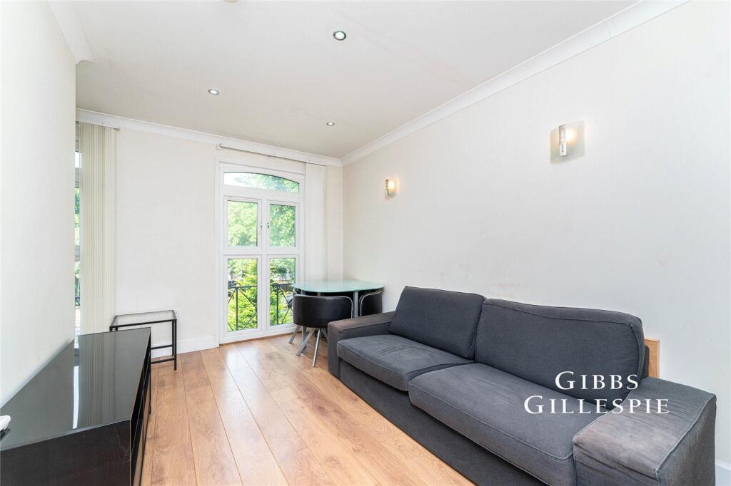 2 bed 1st Floor Flat for rent in Acton. From Northfields - The Broadway