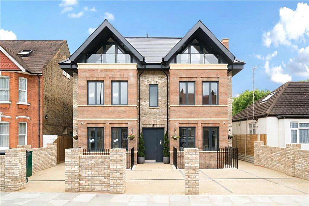 1 bed 1st Floor Flat for rent in London. From Northfields - The Broadway 1 bed 1st Floor Flat for rent in London. From Northfields - The Broadway
