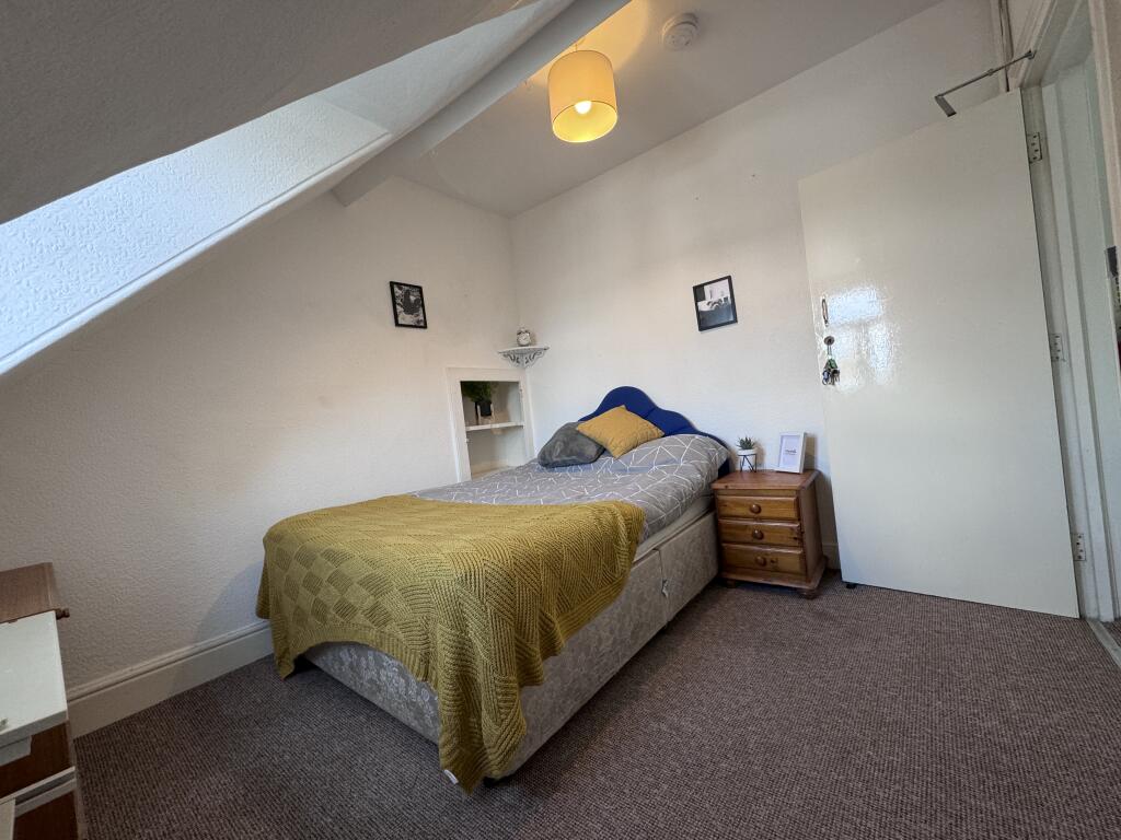 3 bed Apartment for rent in Plymouth. From City Lets - Plymouth
