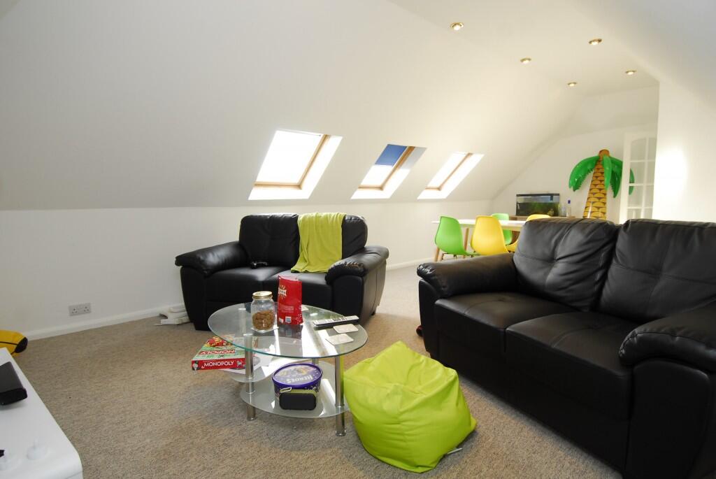 4 bed House Share for rent in Plymouth. From City Lets - Plymouth