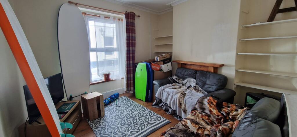 3 bed House Share for rent in Plymouth. From City Lets - Plymouth