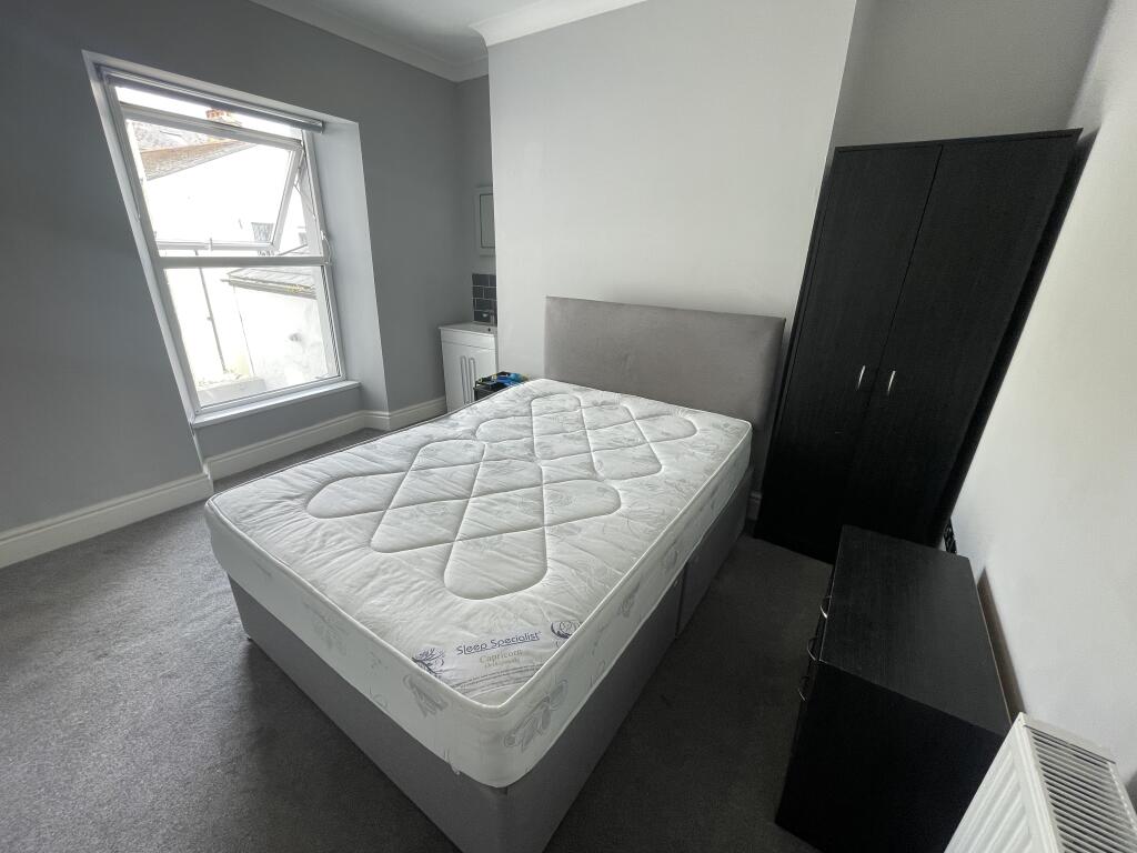 4 bed House Share for rent in Plymouth. From City Lets - Plymouth