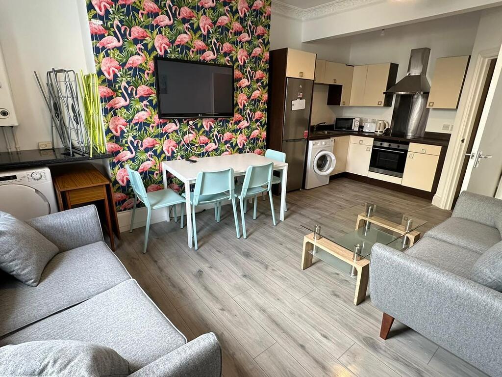 4 bed House Share for rent in Plymouth. From City Lets - Plymouth