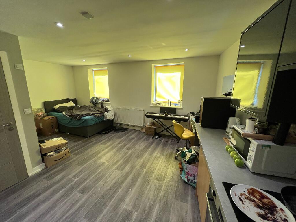 4 bed Studio for rent in Plymouth. From City Lets - Plymouth