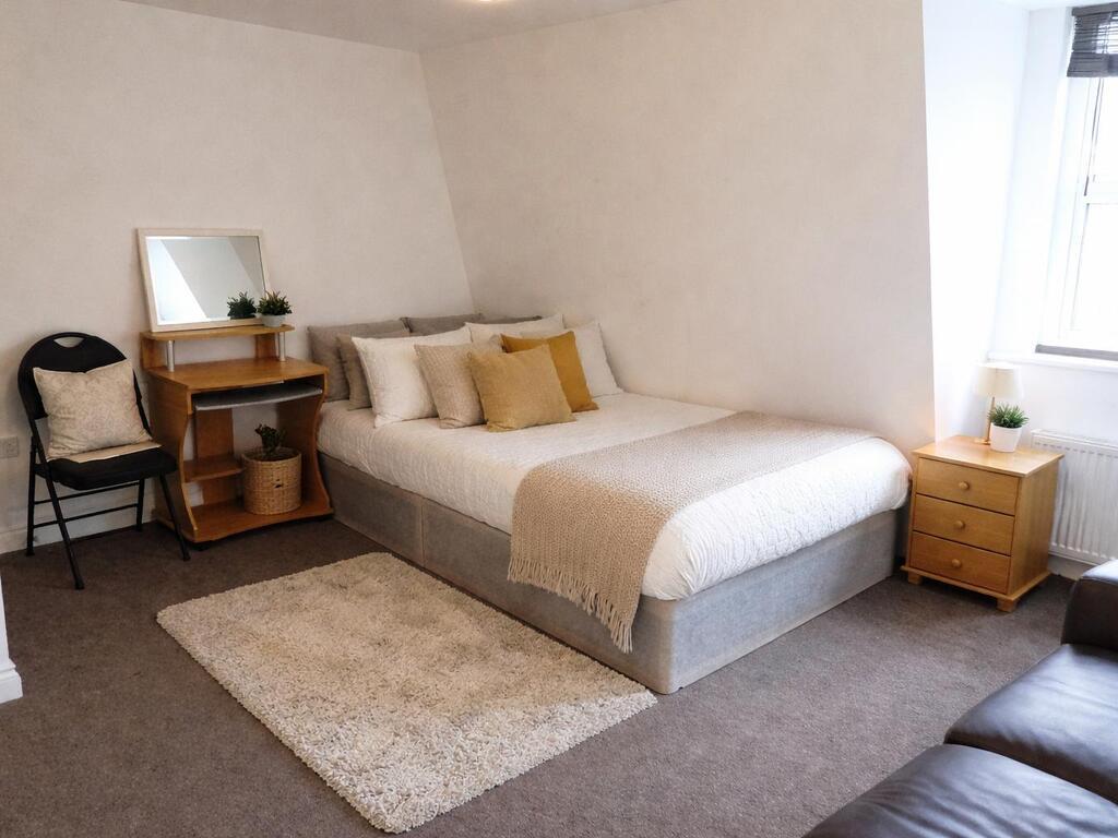 4 bed Studio for rent in Plymouth. From City Lets - Plymouth