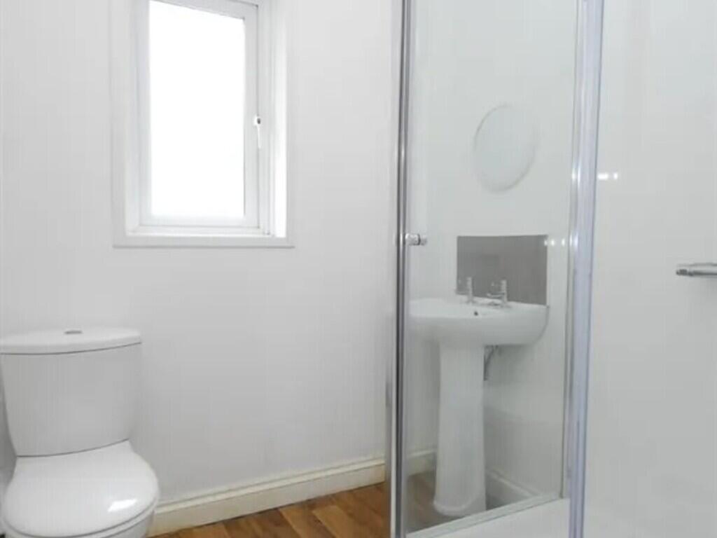 4 bed Apartment for rent in Plymouth. From City Lets - Plymouth