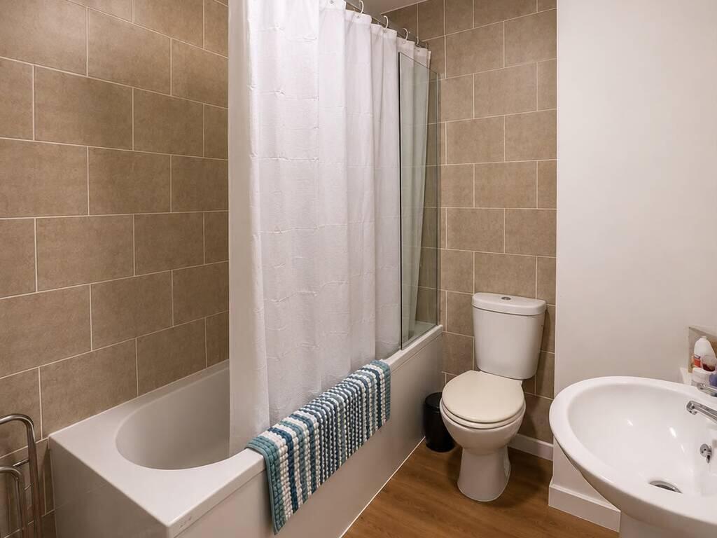 4 bed House Share for rent in Plymouth. From City Lets - Plymouth