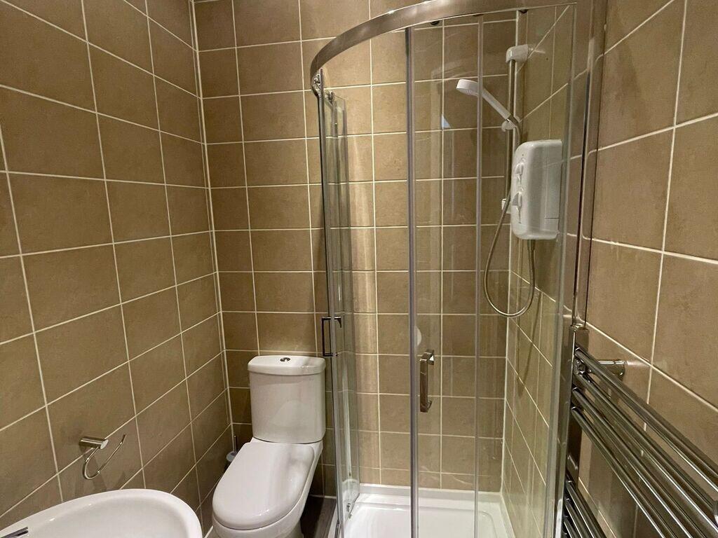 4 bed Studio for rent in Plymouth. From City Lets - Plymouth 4 bed Studio for rent in Plymouth. From City Lets - Plymouth