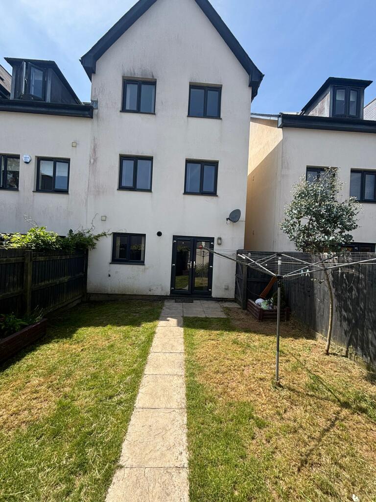 4 bed Detached for rent in Bickleigh. From City Lets - Plymouth 4 bed Detached for rent in Bickleigh. From City Lets - Plymouth