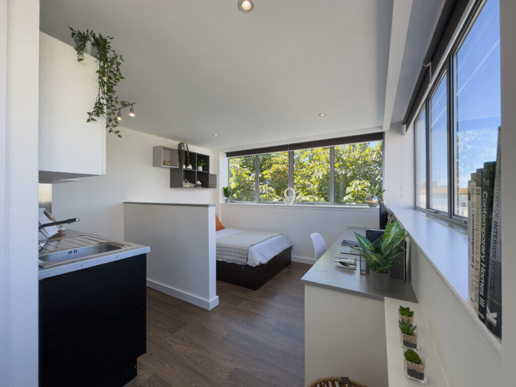 4 bed Studio for rent in Plymouth. From City Lets - Plymouth