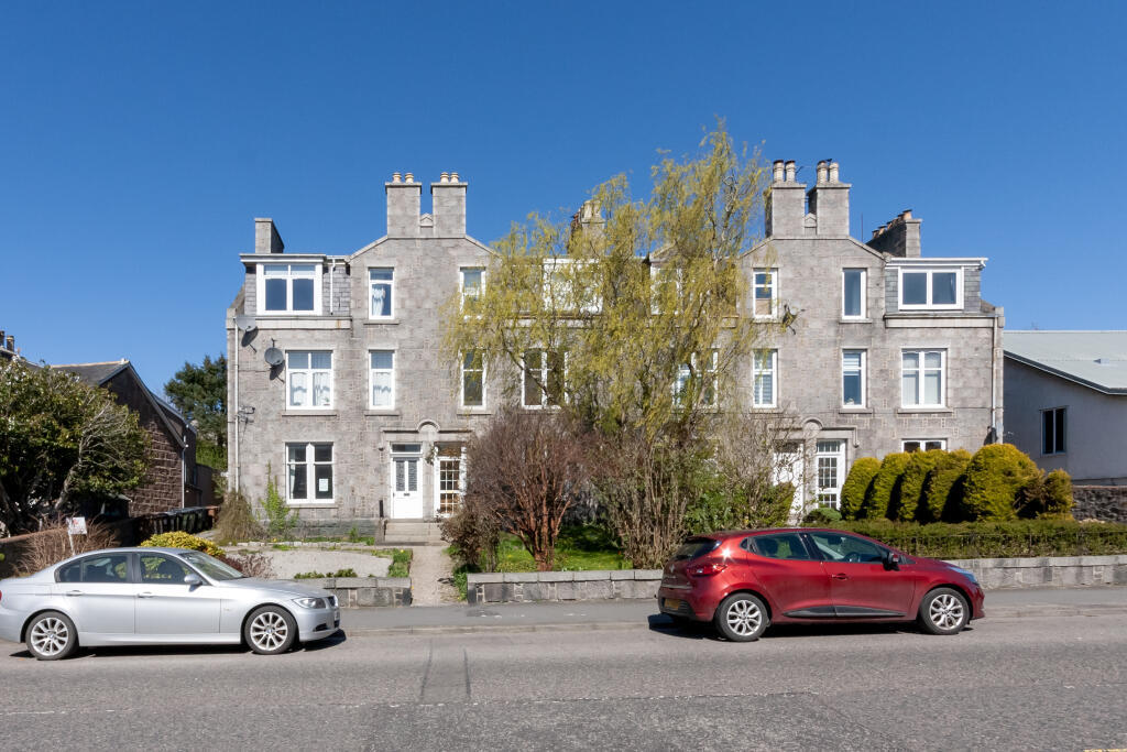 2 bed 1st Floor Flat for rent in Peterculter. From Northwood - Aberdeen 2 bed 1st Floor Flat for rent in Peterculter. From Northwood - Aberdeen