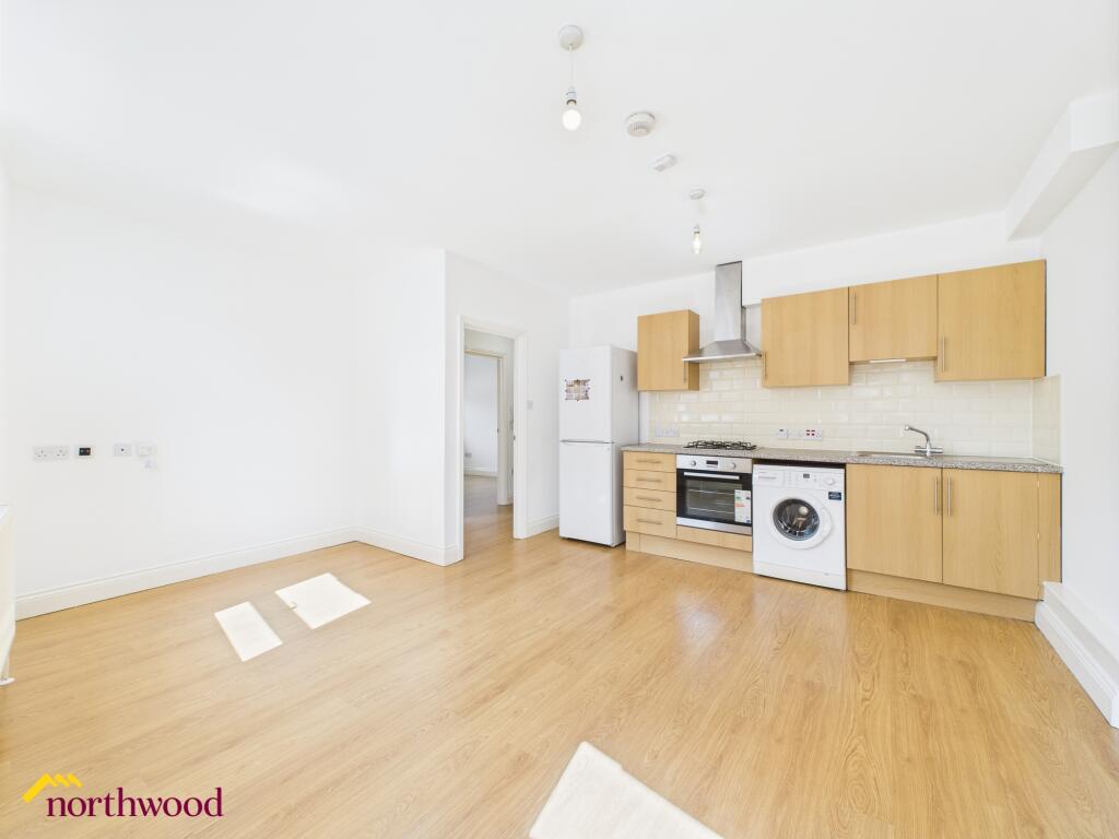 2 bed 1st Floor Flat for rent in Banbury. From Northwood - Banbury