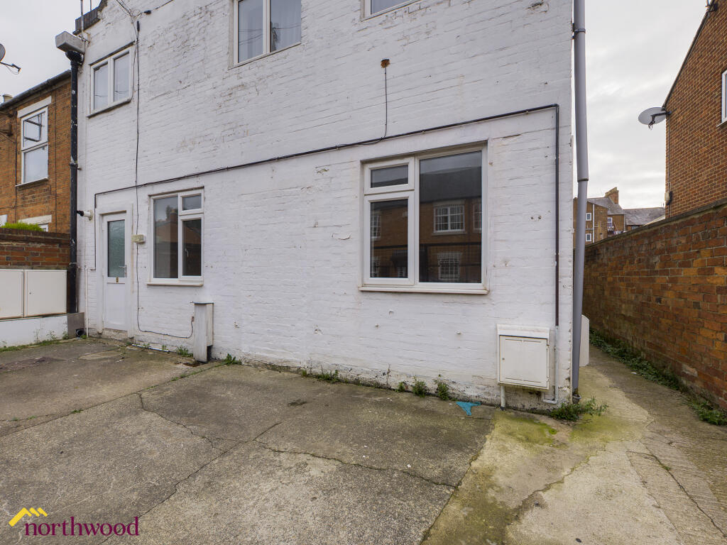 1 bed 1st Floor Flat for rent in Banbury. From Northwood - Banbury