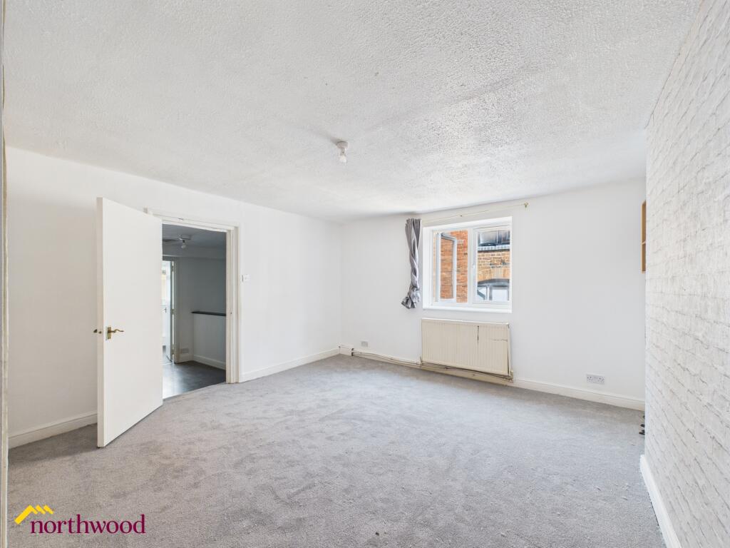 1 bed 1st Floor Flat for rent in Banbury. From Northwood - Banbury