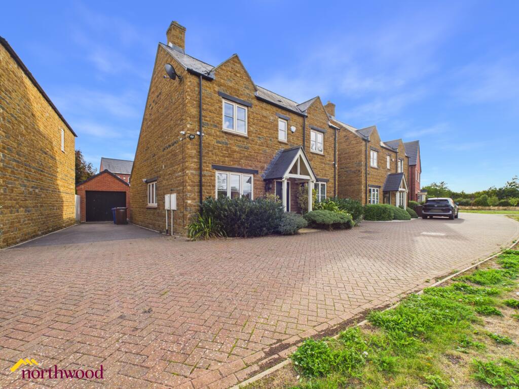 4 bed Detached for rent in Banbury. From Northwood - Banbury 4 bed Detached for rent in Banbury. From Northwood - Banbury