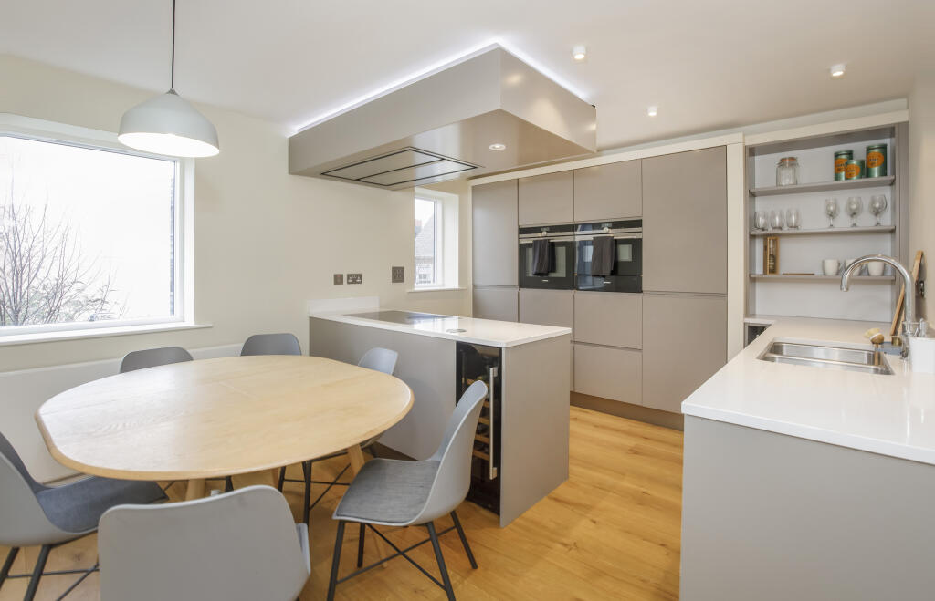 4 bed Town House for rent in York. From City Lets - York