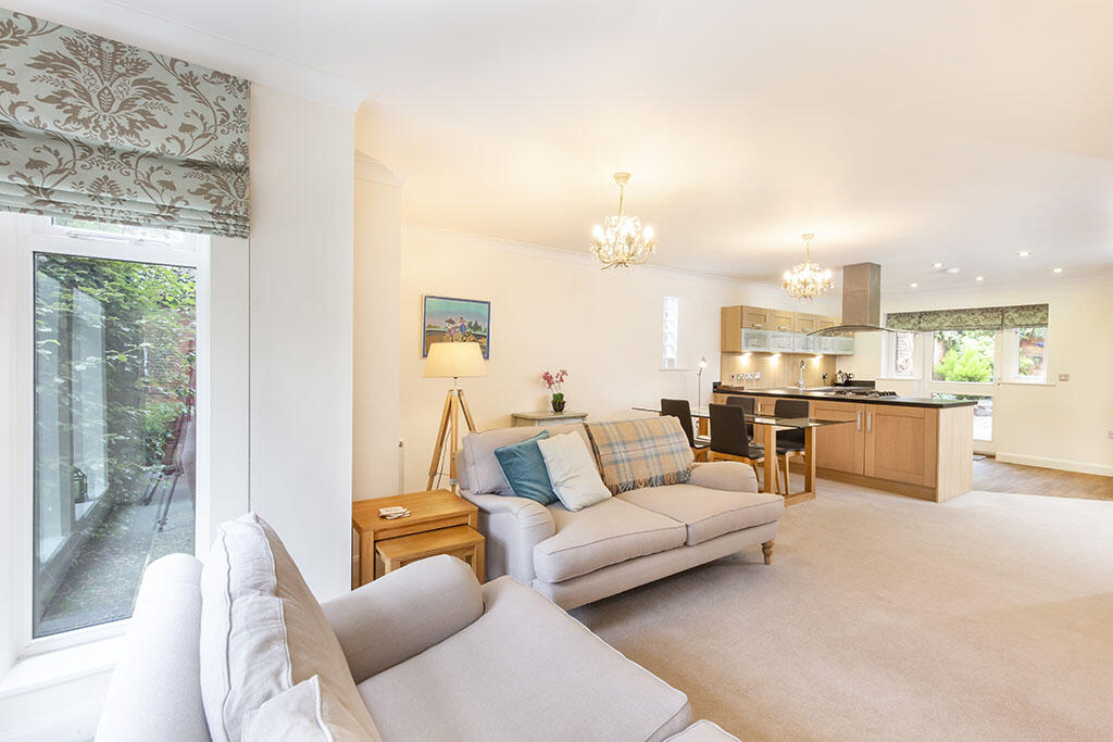 2 bed Apartment for rent in York. From City Lets - York