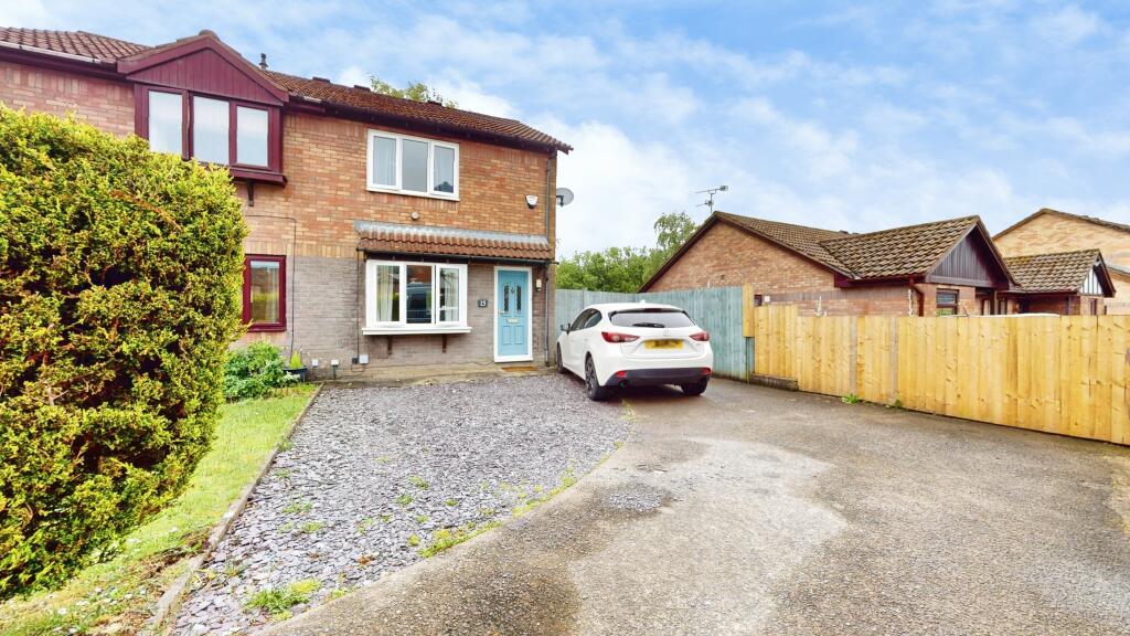 2 bed Semi Detached for rent in Cross Inn. From Northwood - Cardiff