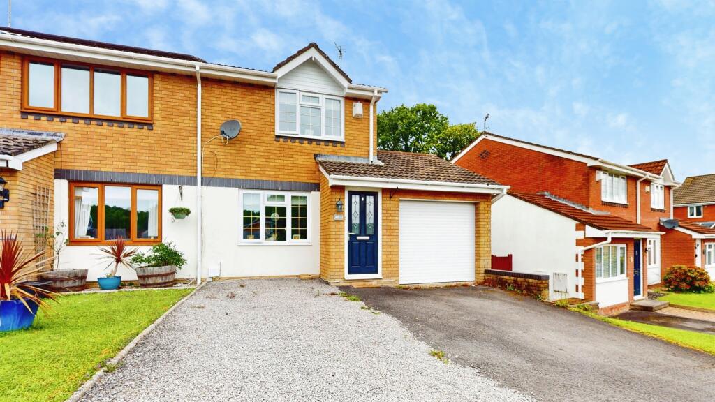 2 bed Semi Detached for rent in Dolau. From Northwood - Cardiff