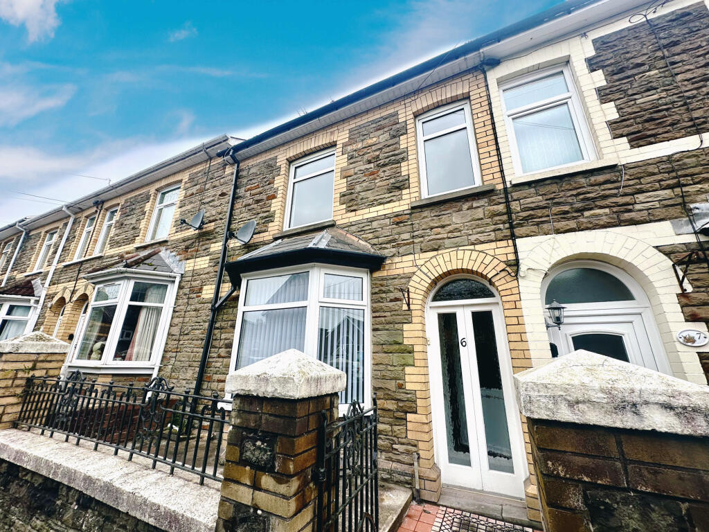 3 bed Mid Terraced House for rent in Brynsadler. From Northwood - Cardiff 3 bed Mid Terraced House for rent in Brynsadler. From Northwood - Cardiff