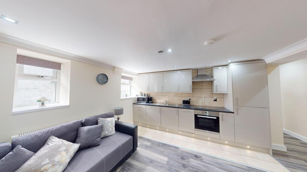 1 bed 1st Floor Flat for rent in Newport. From Northwood - Cardiff
