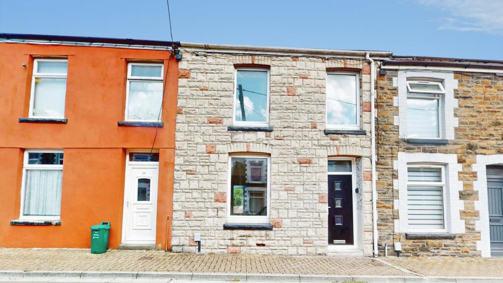 3 bed Mid Terraced House for rent in Pontypridd. From Northwood - Cardiff