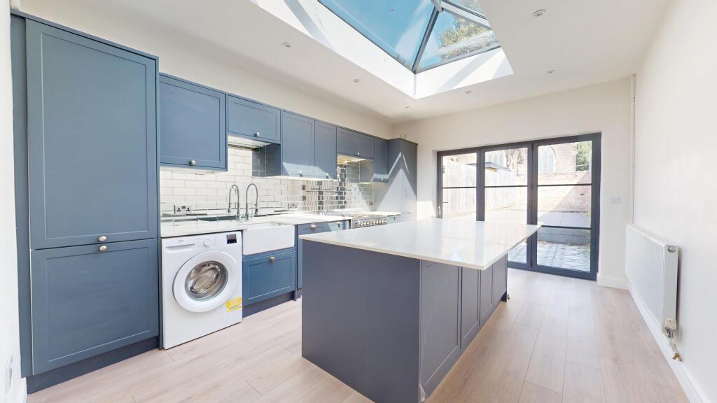 2 bed Mid Terraced House for rent in Cardiff. From Northwood - Cardiff 2 bed Mid Terraced House for rent in Cardiff. From Northwood - Cardiff