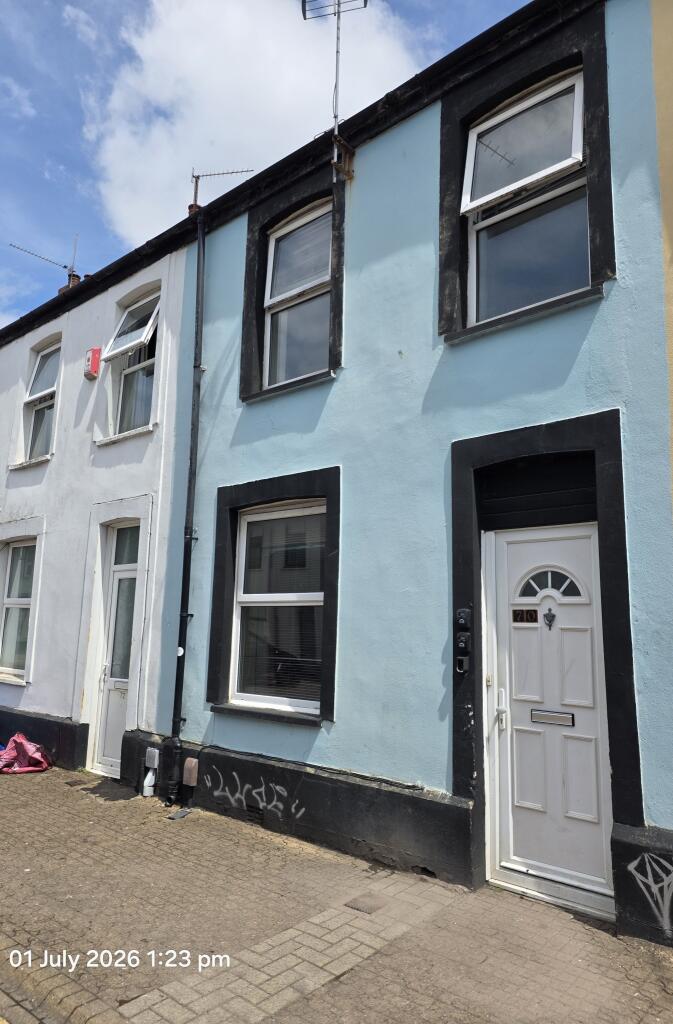 6 bed Mid Terraced House for rent in Cardiff. From Northwood - Cardiff 6 bed Mid Terraced House for rent in Cardiff. From Northwood - Cardiff