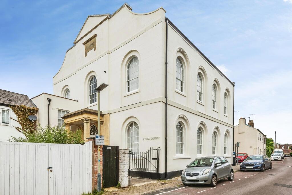 1 bed 1st Floor Flat for rent in Cheltenham. From Northwood - Cheltenham