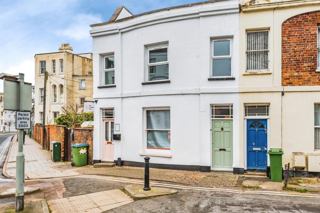 2 bed 1st Floor Flat for rent in Prestbury. From Northwood - Cheltenham 2 bed 1st Floor Flat for rent in Prestbury. From Northwood - Cheltenham
