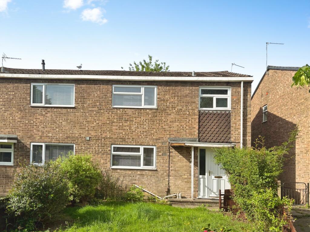 3 bed Semi Detached for rent in Golden Valley. From Northwood - Cheltenham