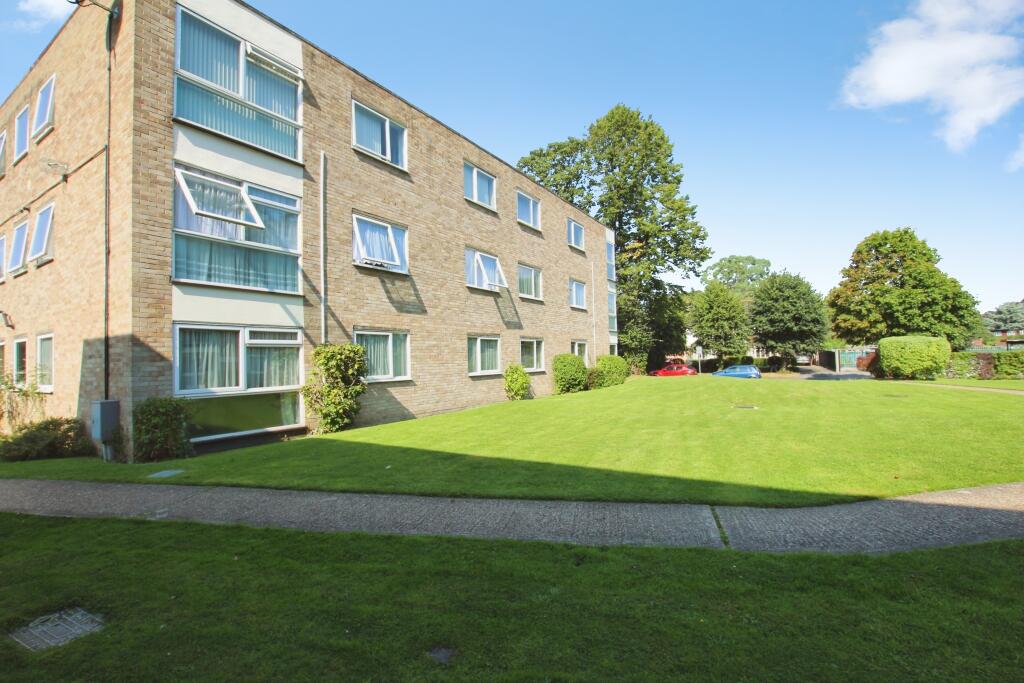 2 bed House (unspecified) for rent in Croydon. From Northwood Sales - Croydon Ltd 2 bed House (unspecified) for rent in Croydon. From Northwood Sales - Croydon Ltd
