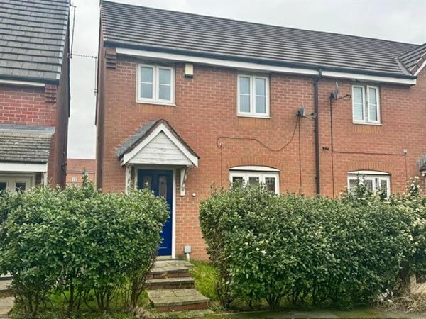 3 bed End of Terrace for rent in Chadderton. From Clarke & Co - Chadderton