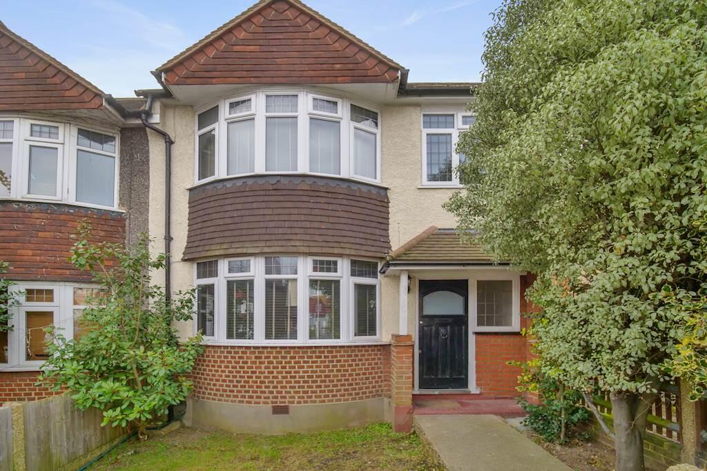 3 bed End of Terrace for rent in Streatham. From Northwood Sales - West Norwood