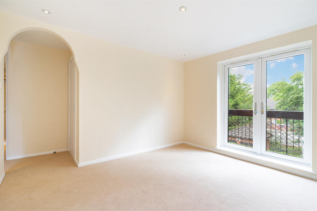 2 bed 1st Floor Flat for rent in London. From Northwood Sales - West Norwood 2 bed 1st Floor Flat for rent in London. From Northwood Sales - West Norwood